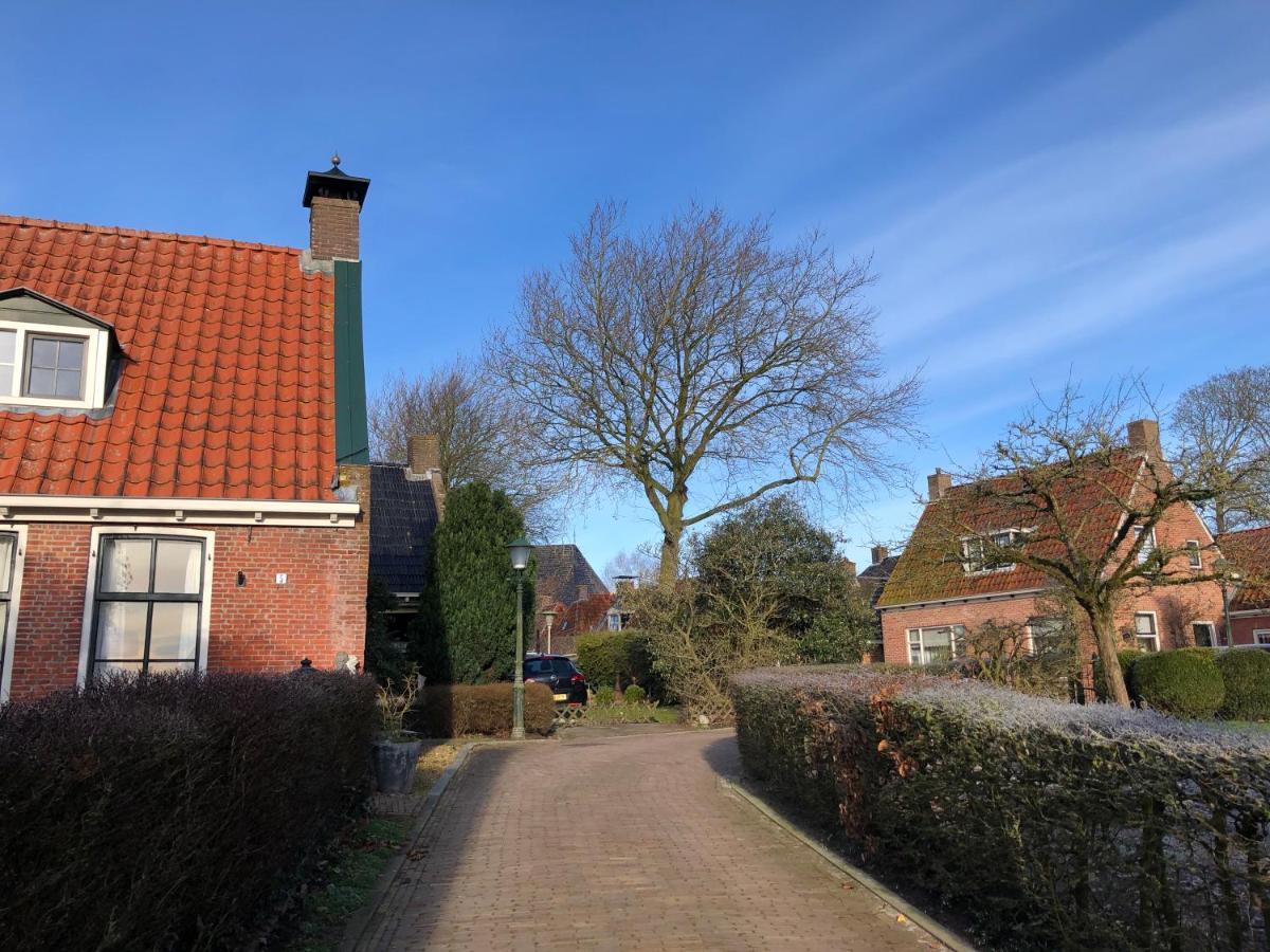 B&B In Karakteristieke Woning, Lytse Loane 5 Ee Ee Kültér fotó