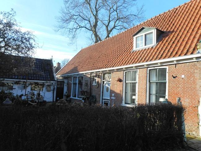 B&B In Karakteristieke Woning, Lytse Loane 5 Ee Ee Kültér fotó