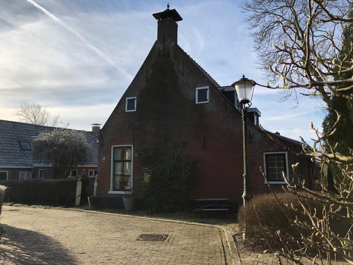 B&B In Karakteristieke Woning, Lytse Loane 5 Ee Ee Kültér fotó